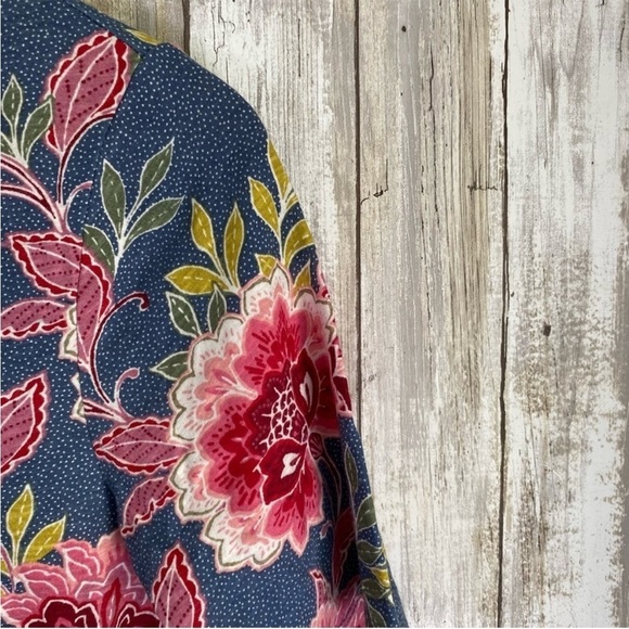 Loft Floral Denim Style Blouse - Picture 3 of 5